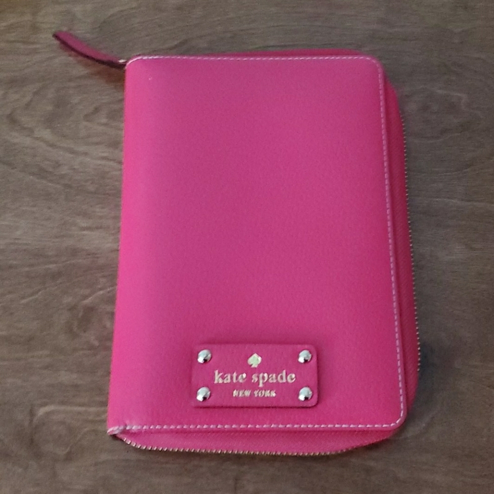 Kate spade zip around agenda leather
